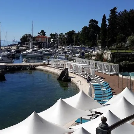 Apartment Salus, Buchholz, Opatija